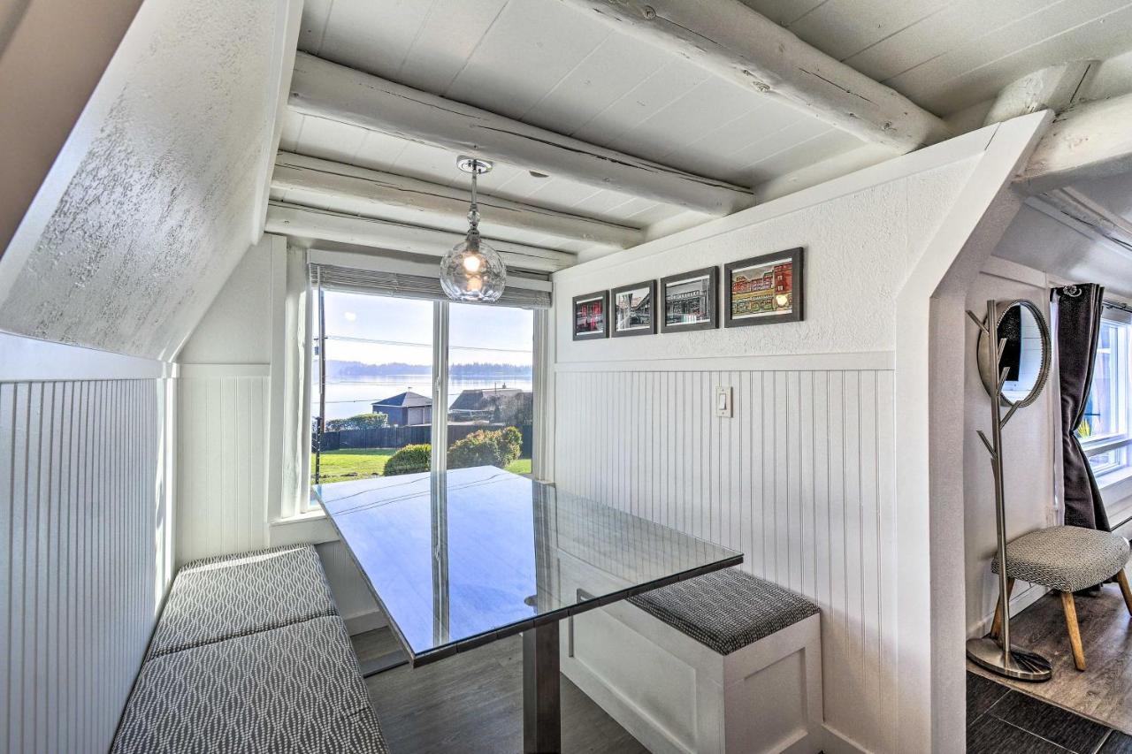 Puget Sound Cabin With Hot Tub And Water Views! Bremerton Exteriör bild